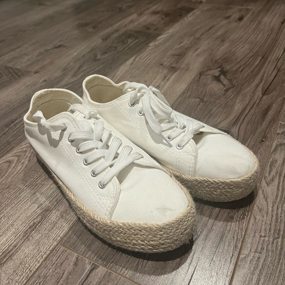 Women’s Shoes